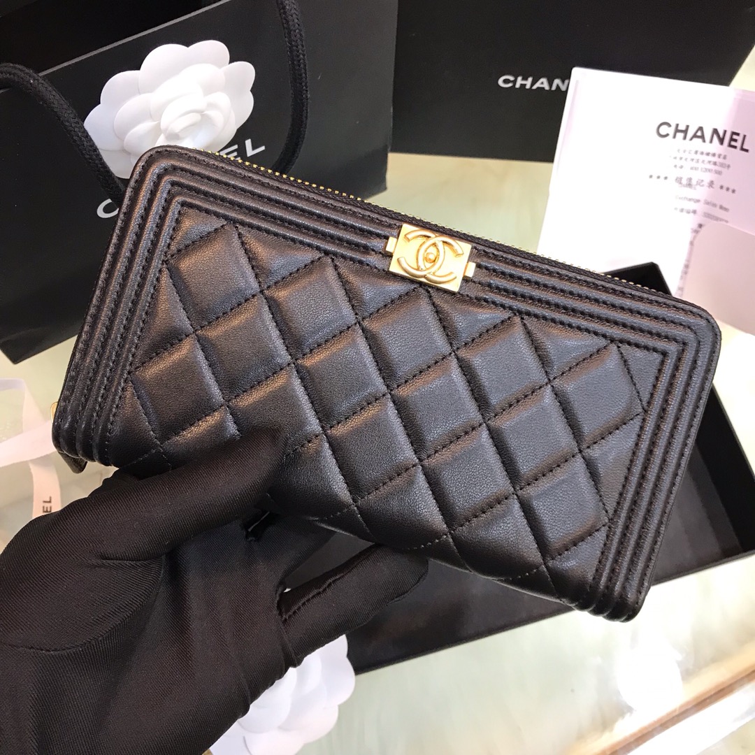 芸能人愛用Chanel シャネル 実物の写真 N品スーパーコピー財布代引き対応国内発送後払い安全必ず届く優良サイト